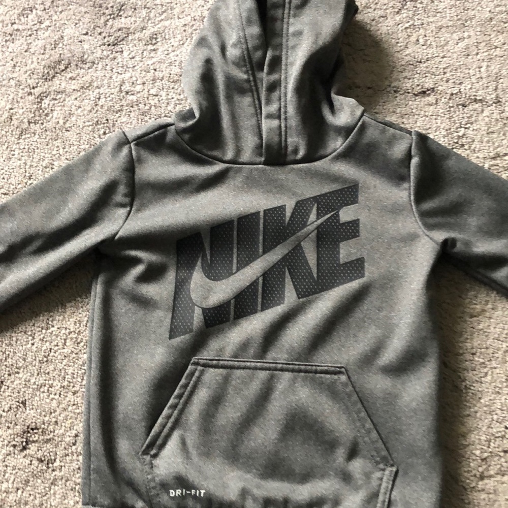 Nike dry fit 4T